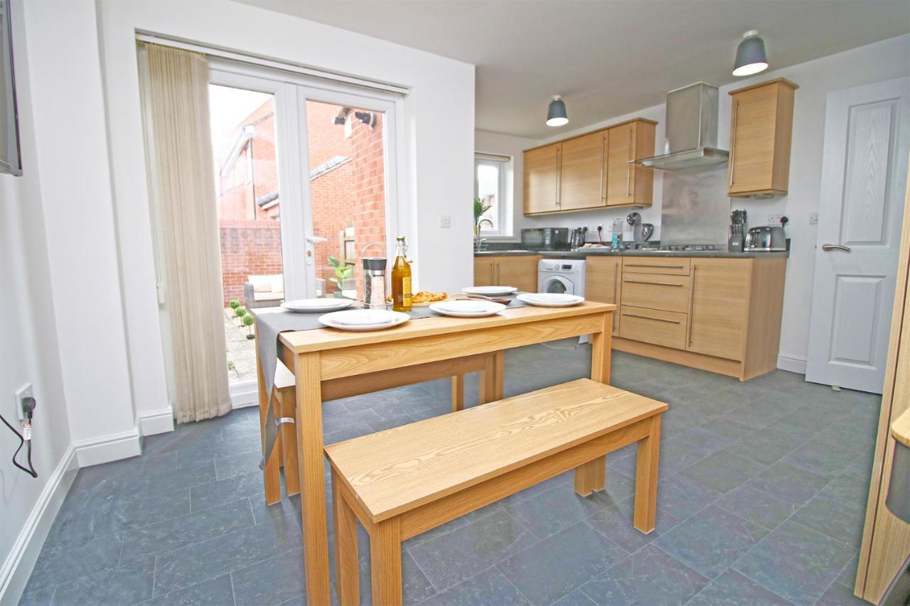 Dock House - 5 Bedroom House - Sleeps 7 Newport  Eksteriør bilde